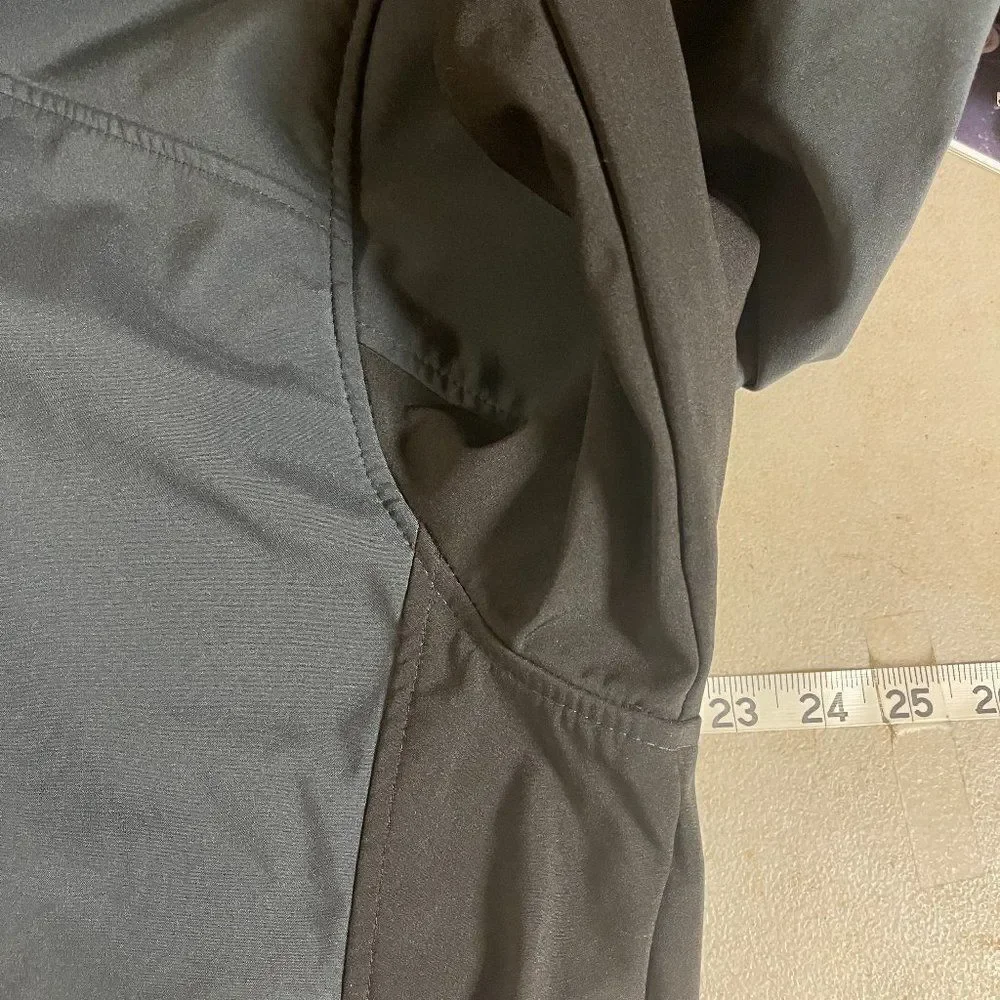 Free Tech Black Lined Winter Jacket Medium 38-40 - Picture 8 of 11